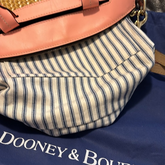 Dooney and Burke “ beacon” bag - Picture 6 of 15